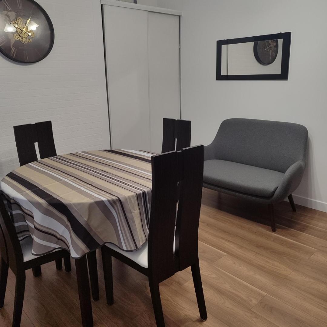 Appartement 2 Chambres 52 M2 Centre Ville Vendôme Exterior foto